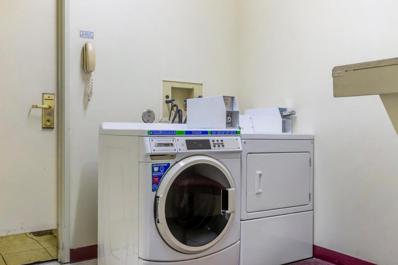 Quality Inn & Suites Keokuk North Экстерьер фото