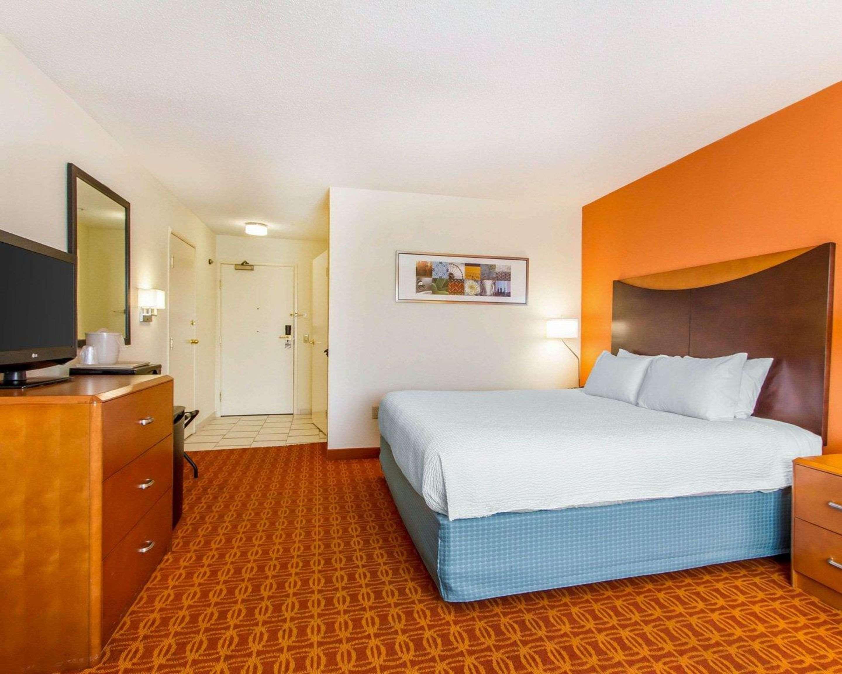 Quality Inn & Suites Keokuk North Экстерьер фото