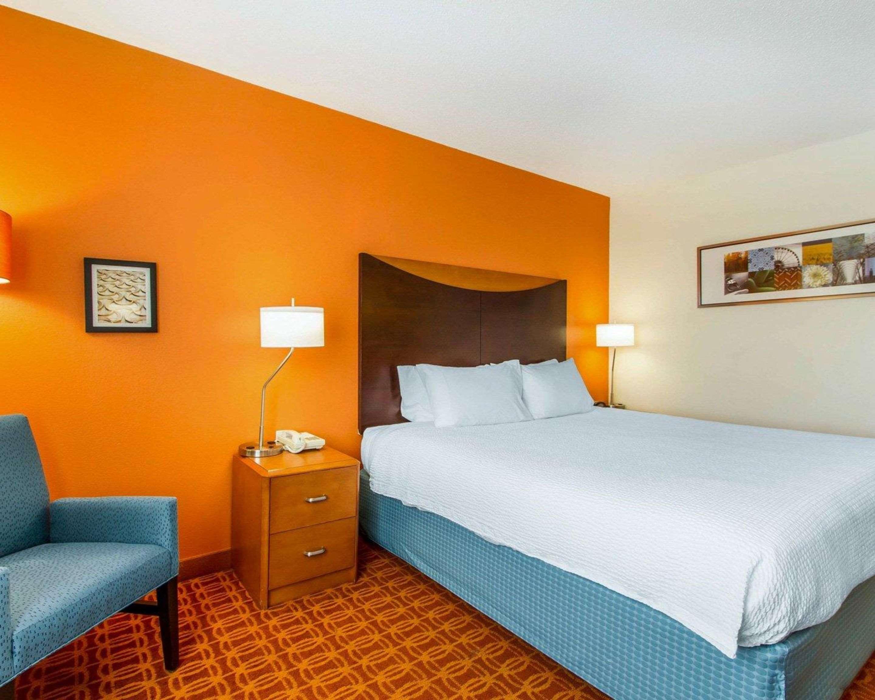 Quality Inn & Suites Keokuk North Экстерьер фото