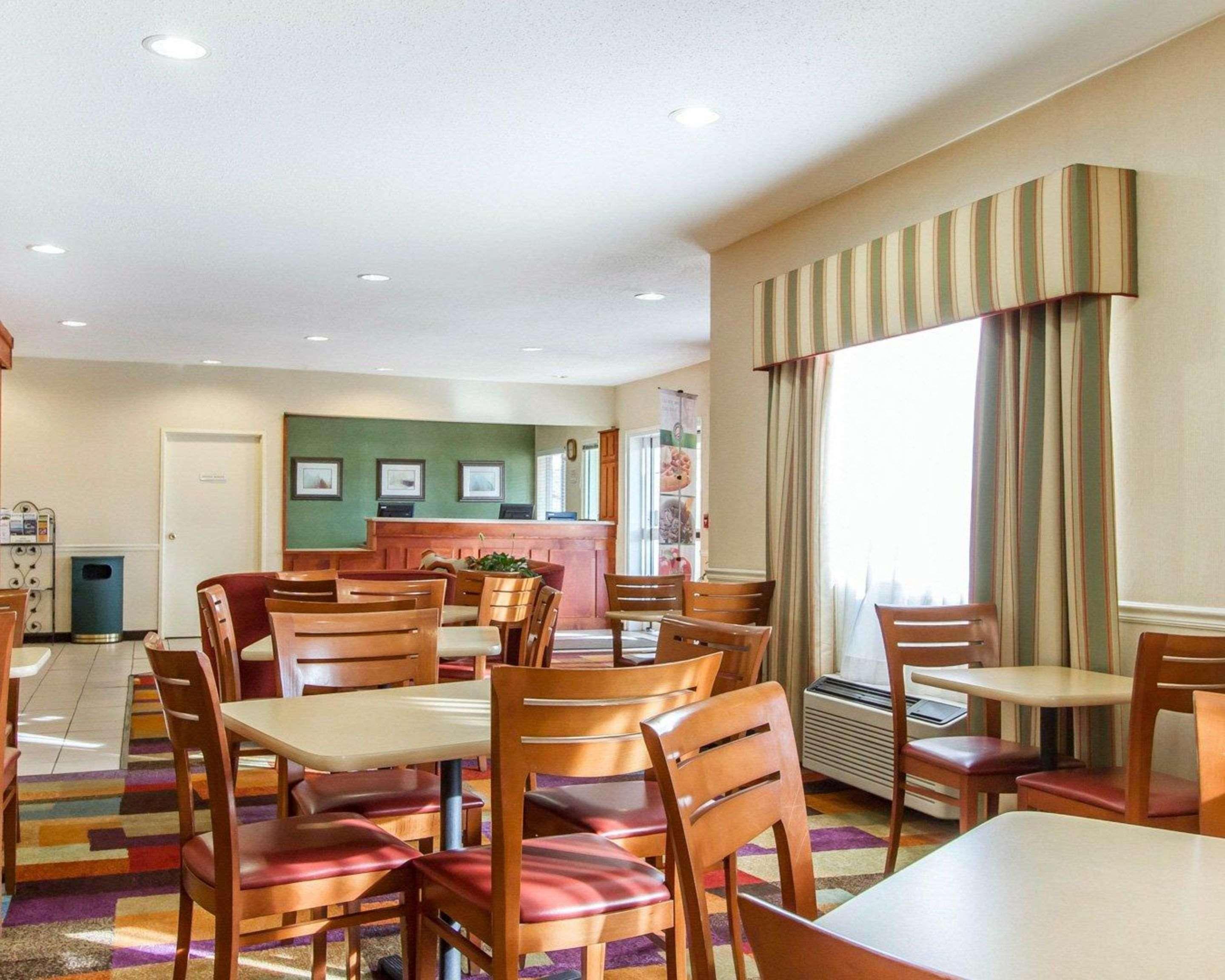 Quality Inn & Suites Keokuk North Экстерьер фото