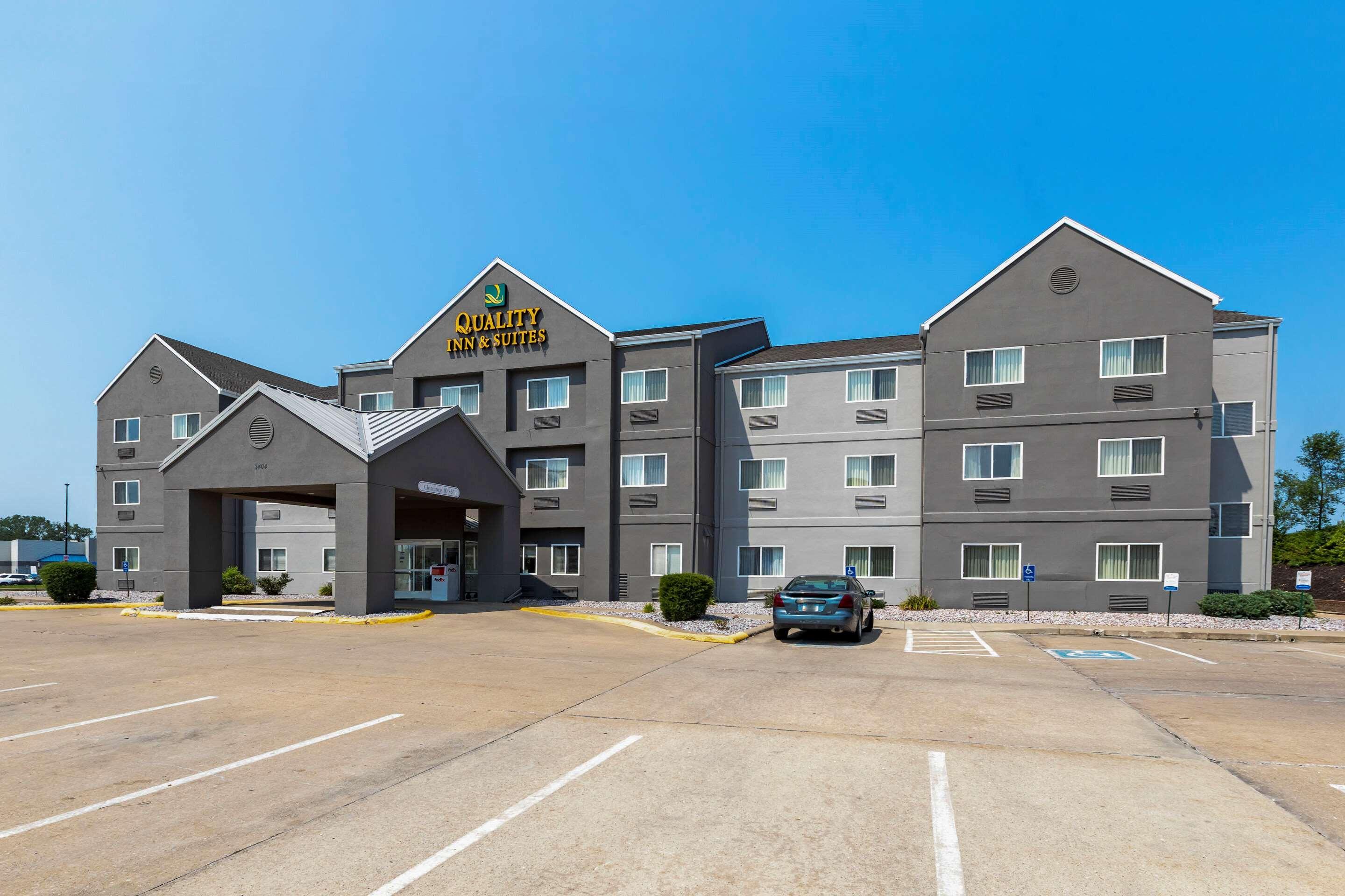Quality Inn & Suites Keokuk North Экстерьер фото