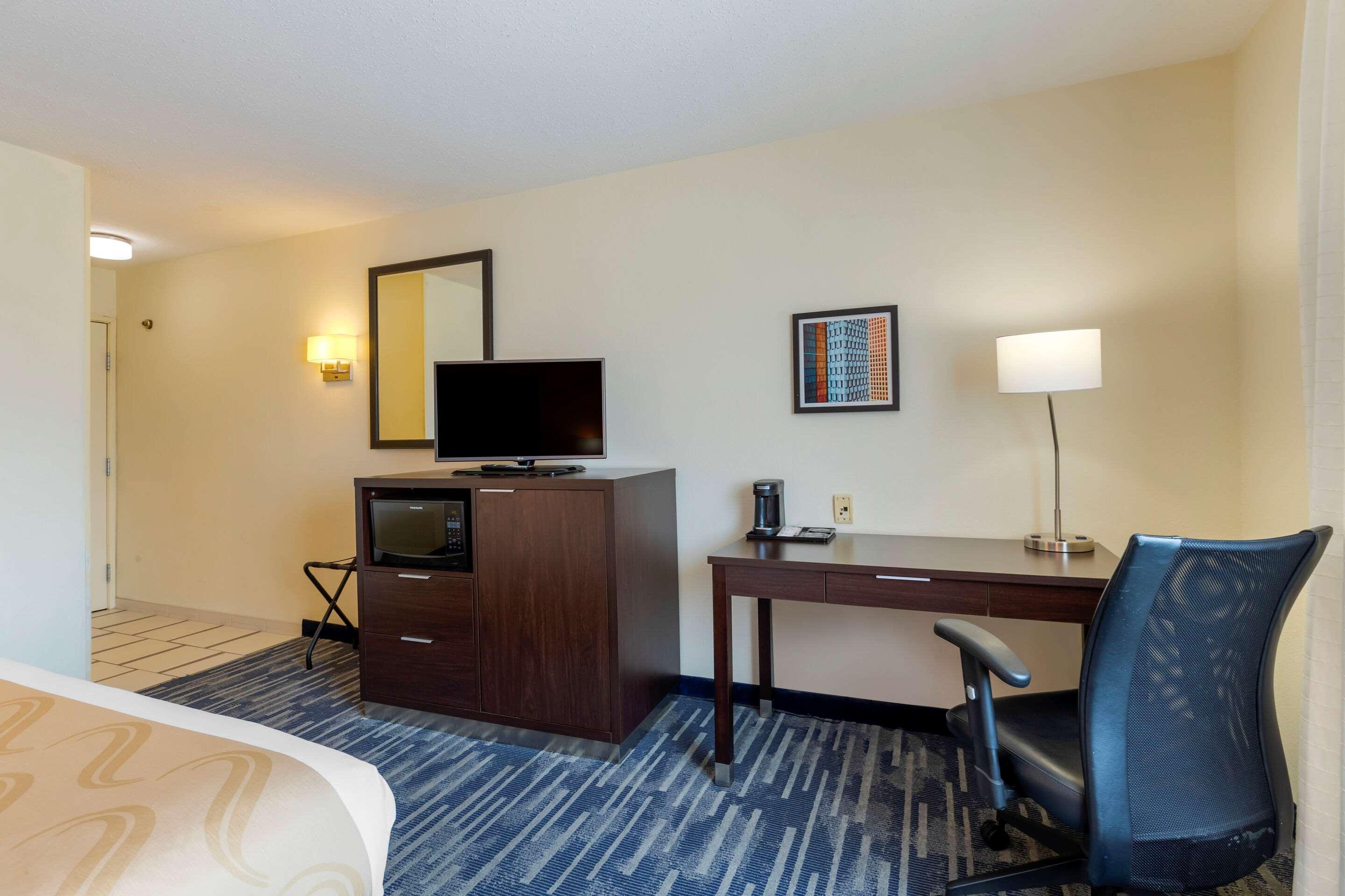 Quality Inn & Suites Keokuk North Экстерьер фото