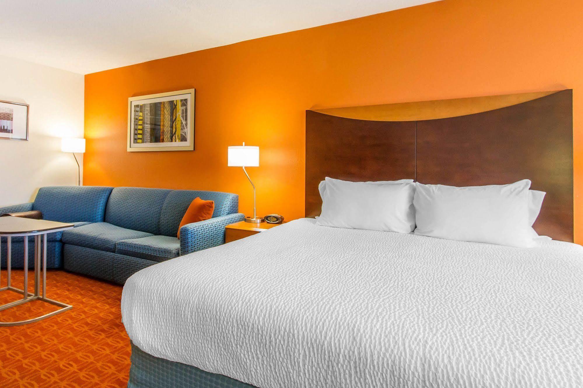 Quality Inn & Suites Keokuk North Экстерьер фото